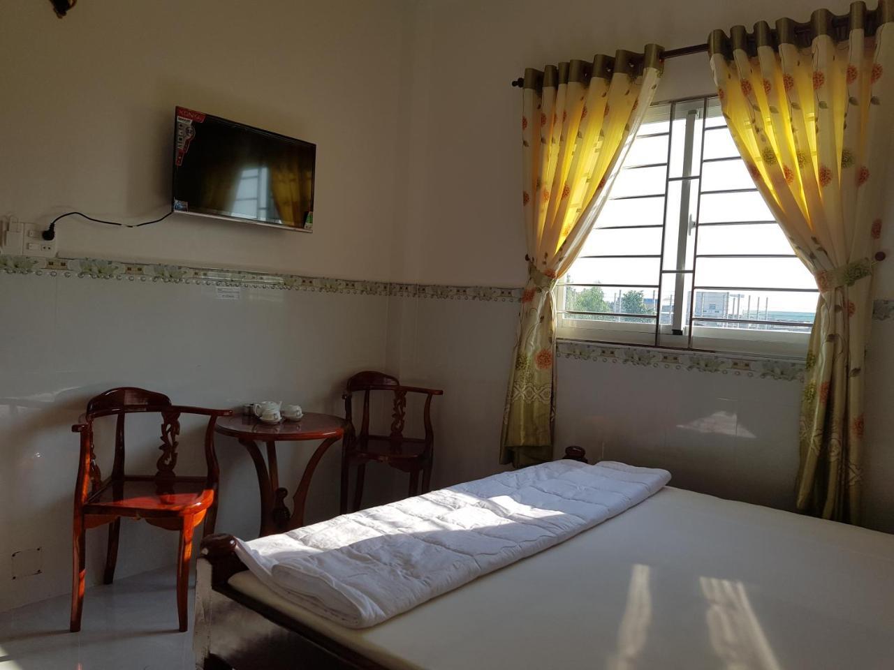 Minh Kim Guesthouse Chau Doc Exterior foto